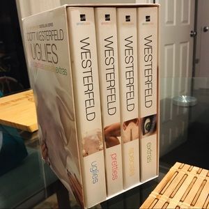 Complete hard to find box set of “uglies” series!
